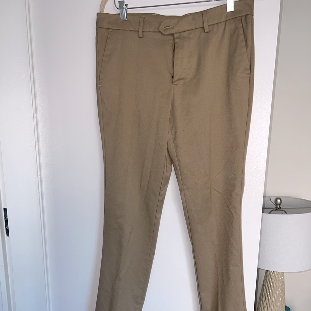 Mizzen + Main Khaki Pants  32x33